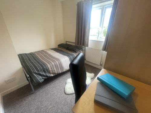 Bedroom 3 at 28 Broom Walk